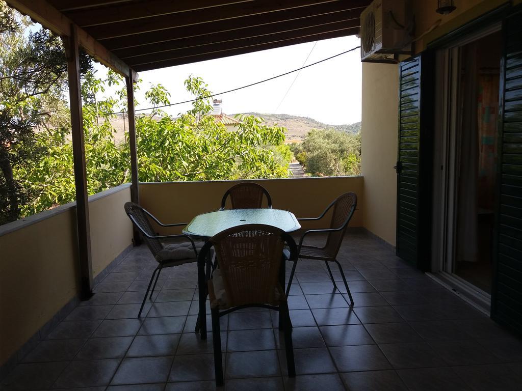 Vasiliki Studios Петра Экстерьер фото